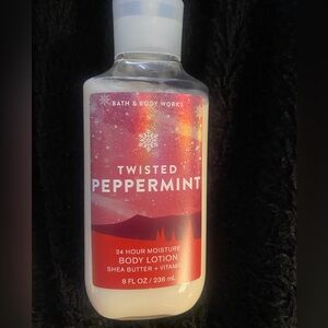 Bath & Body Works Twisted Peppermint Body Lotion - Red